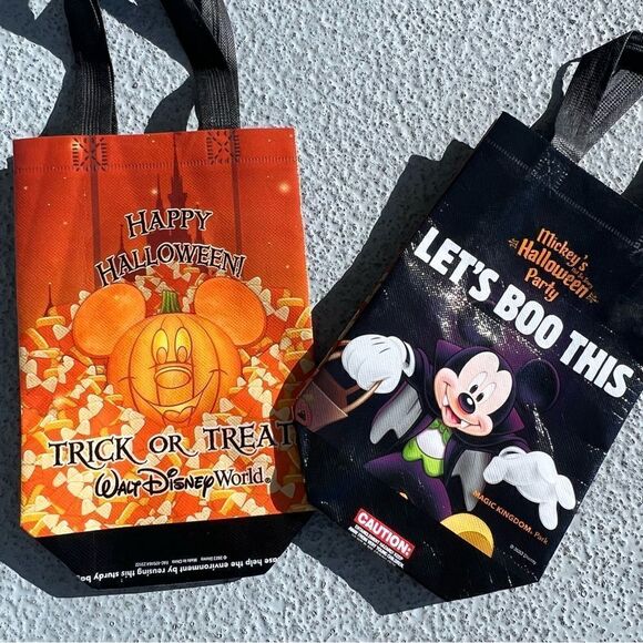 Walt Disney World Mickey’s Halloween Party Set of 2 Bags - Picture 2 of 4